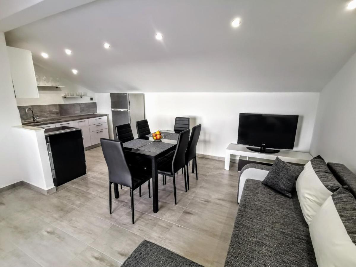 Apartmani Krnic Šibenik Exterior foto